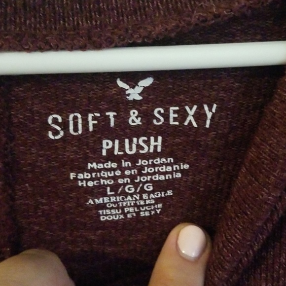 Plush American Eagle Sweater - Picture 2 of 3